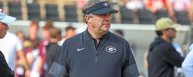 HALFTIME: Georgia Bulldogs Handling Business on Senior Day Against Charlotte 49ers