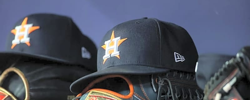 Grandson of MLB Legend Offers Astros Intriguing Free Agency Outfield Option