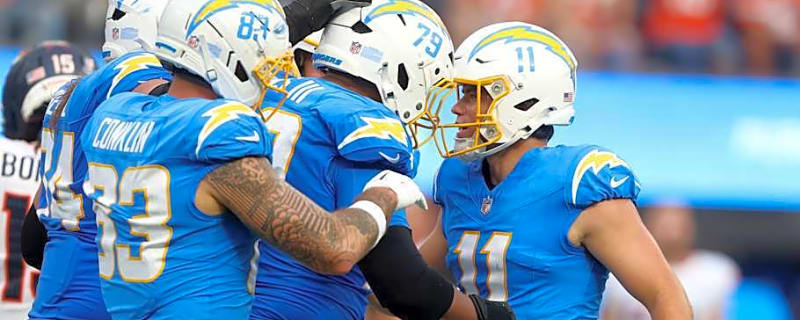 Chargers have no choice but to bench struggling veteran after stinker vs. Giants