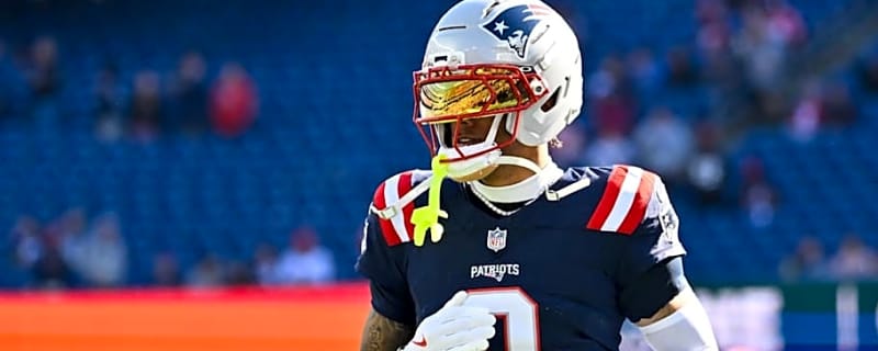 Patriots' Star CB Exits Chargers Game with Head Injury