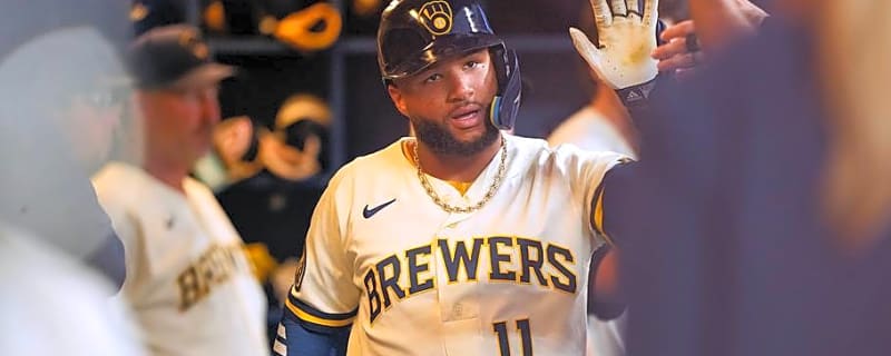 Brewers Playoff Magic Number Drops After Dominant Cubs Sweep