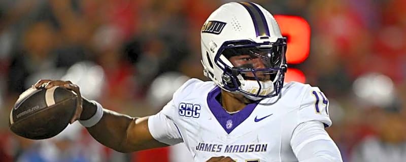 JMU Quarterback Alonza Barnett III Breaks Down Oregon Ducks Defense