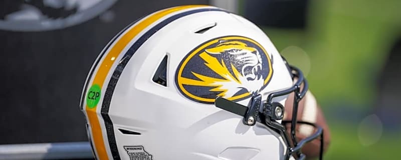 Mizzou Freshman Offensive Lineman, Sophomore Cornerback to Enter Transfer Portal