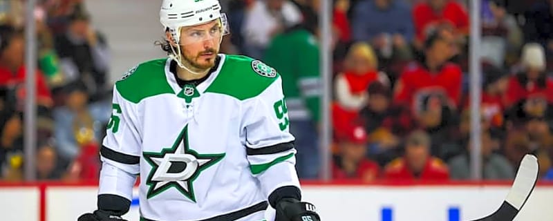 Canucks Wanted Stars Forward Before Extension