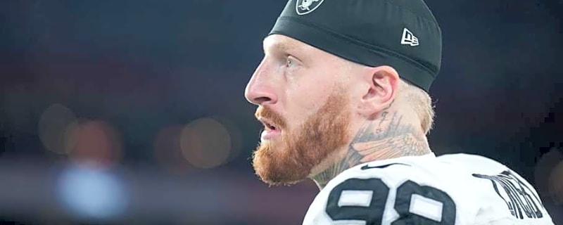 Raiders DE Maxx Crosby Weighs In on Sports&#39; Hottest Topic