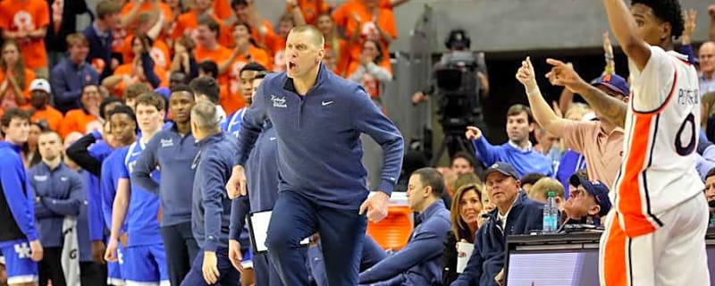 Mark Pope, Otega Oweh  give thoughts on controversial ending to Kentucky vs. Auburn