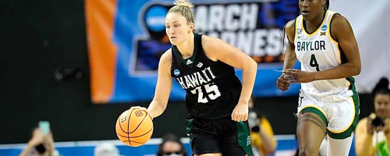 Looking At Amy Atwell&#39;s Time With Phoenix