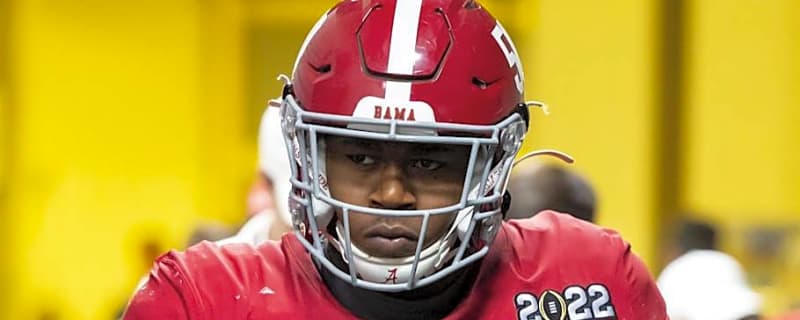 Colts Hope Tim Smith Finally Solves Depth Issues Behind Grover Stewart