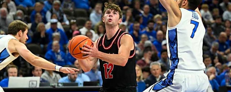 Iowa Targeting Standout Scorer Isaac Bruns in Transfer Portal