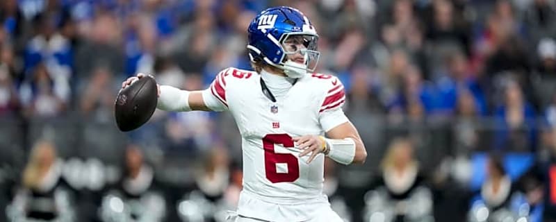 Jaxson Dart Among Those Who Earned 'Game Ball' in Week 17 Rebound