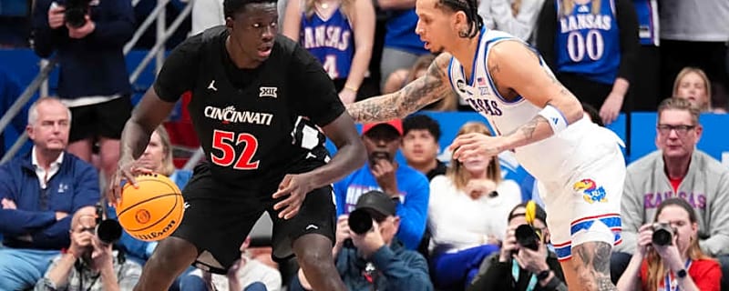 Michigan Emerging as Potential Landing Spot For All-Big 12 Center