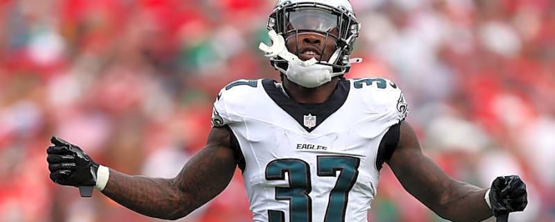 It took Eagles fans one half to turn on reckless Tank Bigsby gamble