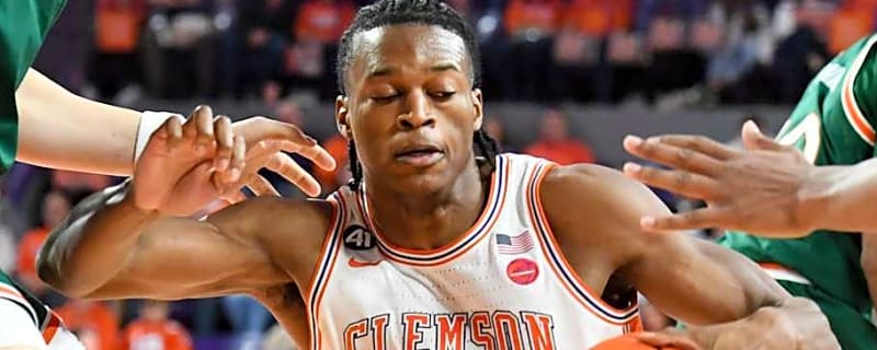 Clemson Basketball Climbs AP Poll, Ranked For Second Straight Week