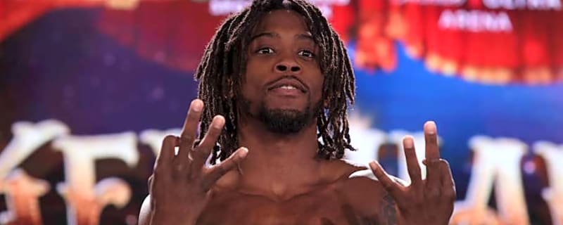 Keyshawn Davis Assaults Nahir Albright With Brother Keon Backstage After Boxing Event