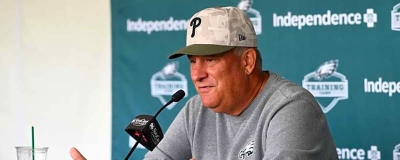 Heavyweight Friends: 49ers Offensive Mastermind Kyle Shanahan Will Try To Solve Eagles' Vic Fangio