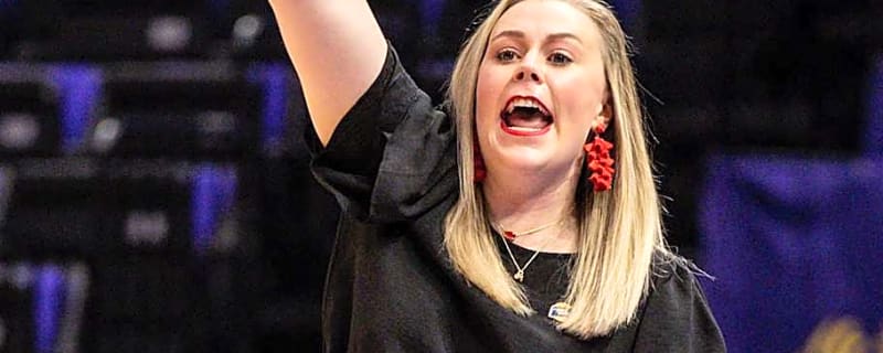 UNLV Lady Rebels Extend Head Coach Lindy La Rocque