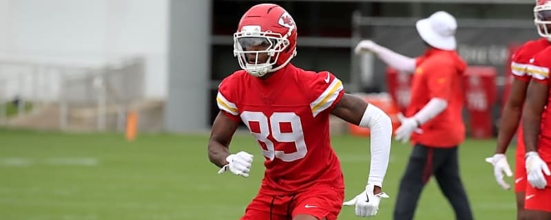 Chiefs newcomer makes instant impact with Mahomes in preseason debut