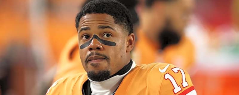 Buccaneers Do Big Favor For Wideout Sterling Shepard