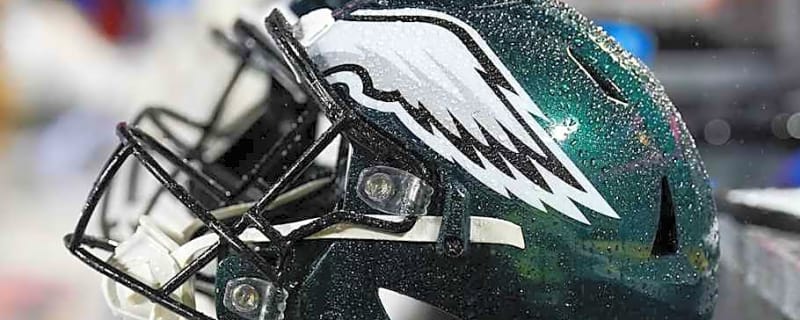 Eagles Camp Standout Down With Apparent Leg Injury
