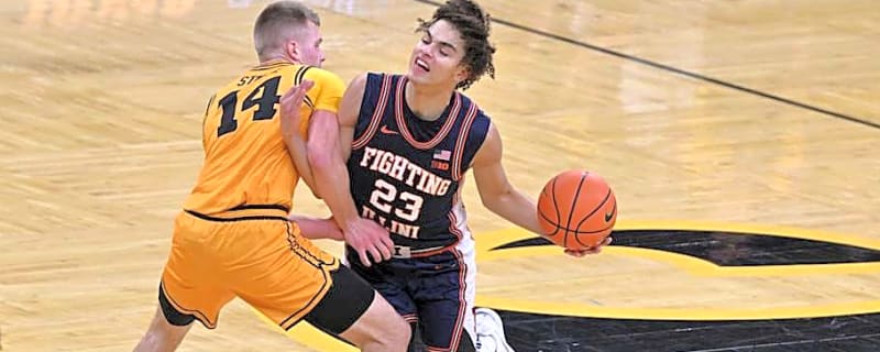 Iowa Fans Irate After Pathetic Home Game vs. Illinois