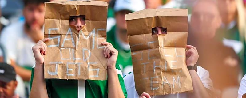 Oddsmakers Really Don’t Like the Jets’ Super Bowl Chances Next Season