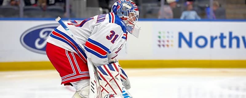 Rangers Goalie Leaves Game After Collision