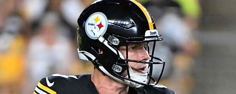 Cardinals Sign Former Steelers QB