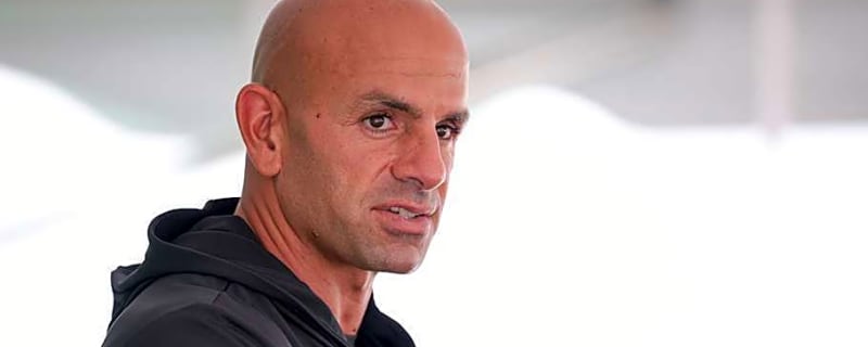 Titans' Outlook at Center in Rough Shape