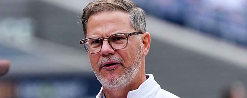 Blue Jays May Be Forced to Make Heartbreaking Trade of Fan Favorite Outfielder