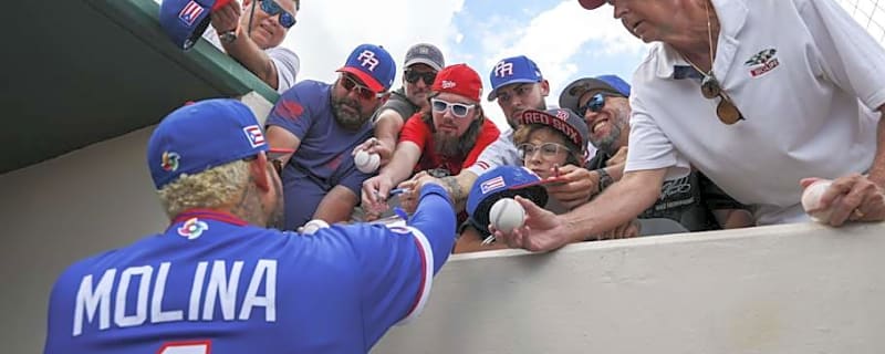 Cardinals Legend Yadier Molina Drawing Buzz as Potential MLB Manager
