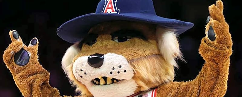 Arizona Remains No. 1 in Latest AP Poll as Michigan Closes In