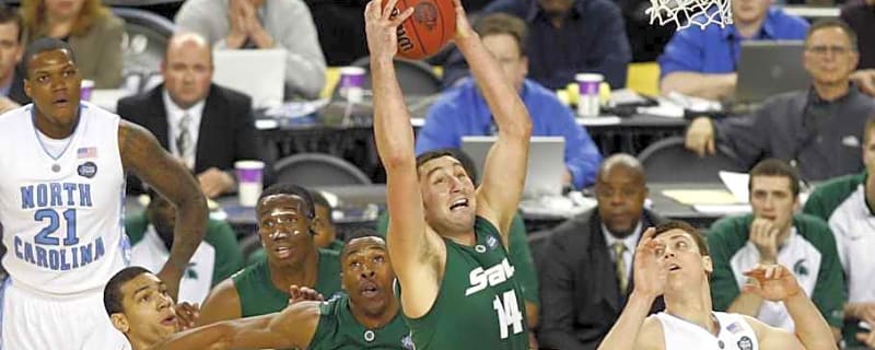 MSU&#39;s Cooper on Benefit of Having Spartan Great on Staff