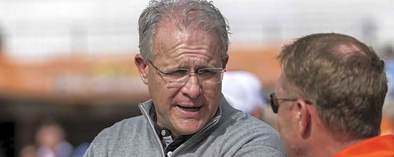 Speculation mounts on Gus Malzahn's hiring at historic college football program