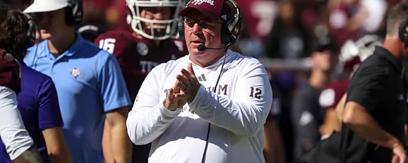 Mike Elko Downplays Halftime Speech Narrative