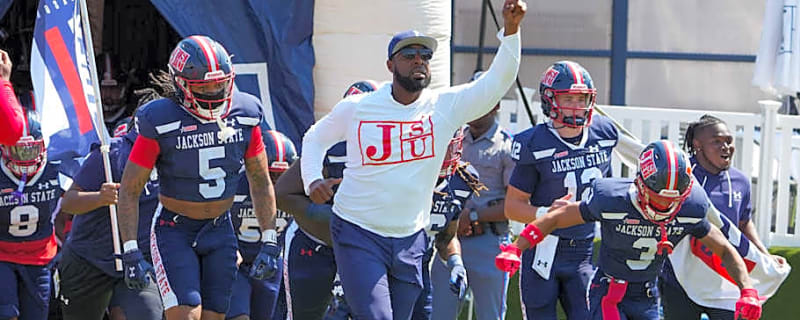 FCS Football Recruiting Roundup: Jackson State, South Dakota Offer 2027 Defensive Standouts