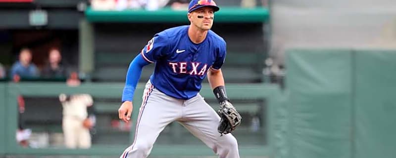 Longtime Arizona Diamondbacks Shortstop Announces Retirement From MLB