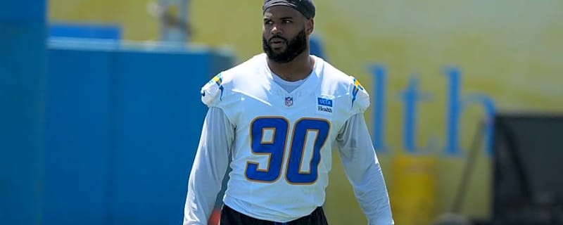 Rookie Akheem Mesidor Puts Stamp on Chargers’ Deep Pass-Rushing Room