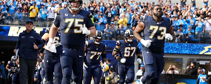 Chargers Worst-Case Scenario Around Justin Herbert Should Terrify Fans