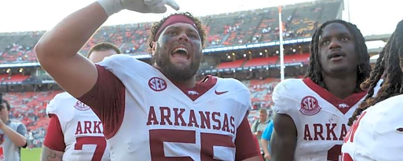 Razorback Scatter Shooting: Store logos for Hire, Stacks of Cash, Bad List Complaints