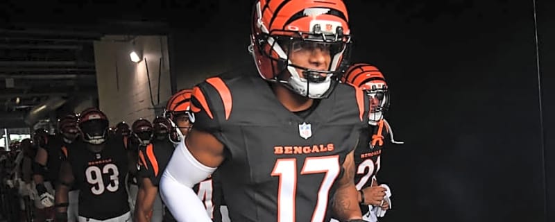 Colts Host Duo of Former AFC Receivers Before Chiefs Clash