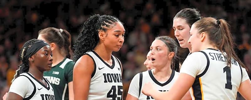 Iowa Extends Win Streak To Six With Third Ranked Win