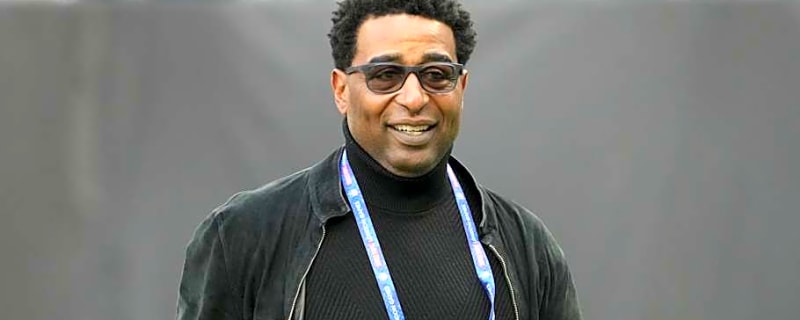 J.J. McCarthy&#39;s QB coach has fiery response to criticism from Cris Carter