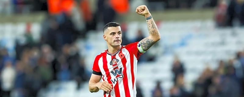 Granit Xhaka’s Sunderland Future in Doubt as Juventus Keep Close Watch