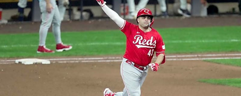 Reds Reveal New Jersey Numbers for Two Key Players in 2026