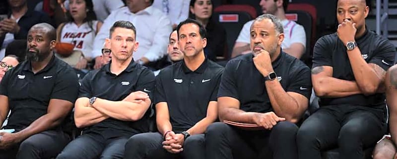 Former Grizzlies coach LaRoche consulting with Spoelstra on Heat&#39;s thriving offense