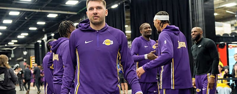 Luka Doncic Spends Insane Amount on Lakers Holiday Presents