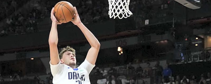 Kyrie Irving reacts to Cooper Flagg&#39;s Summer League debut for Mavericks vs. Lakers