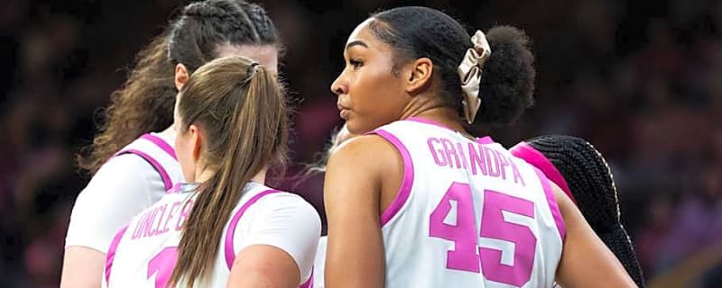 Three Iowa Players Earn All-B1G Honors