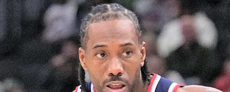 Kawhi Leonard Isn't Worried, But Raptors Fans Should Be