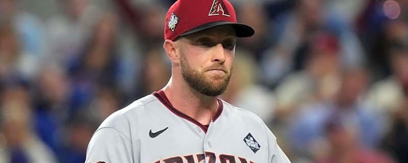D-backs Have Clear Choice to Make Between 2 Free Agents